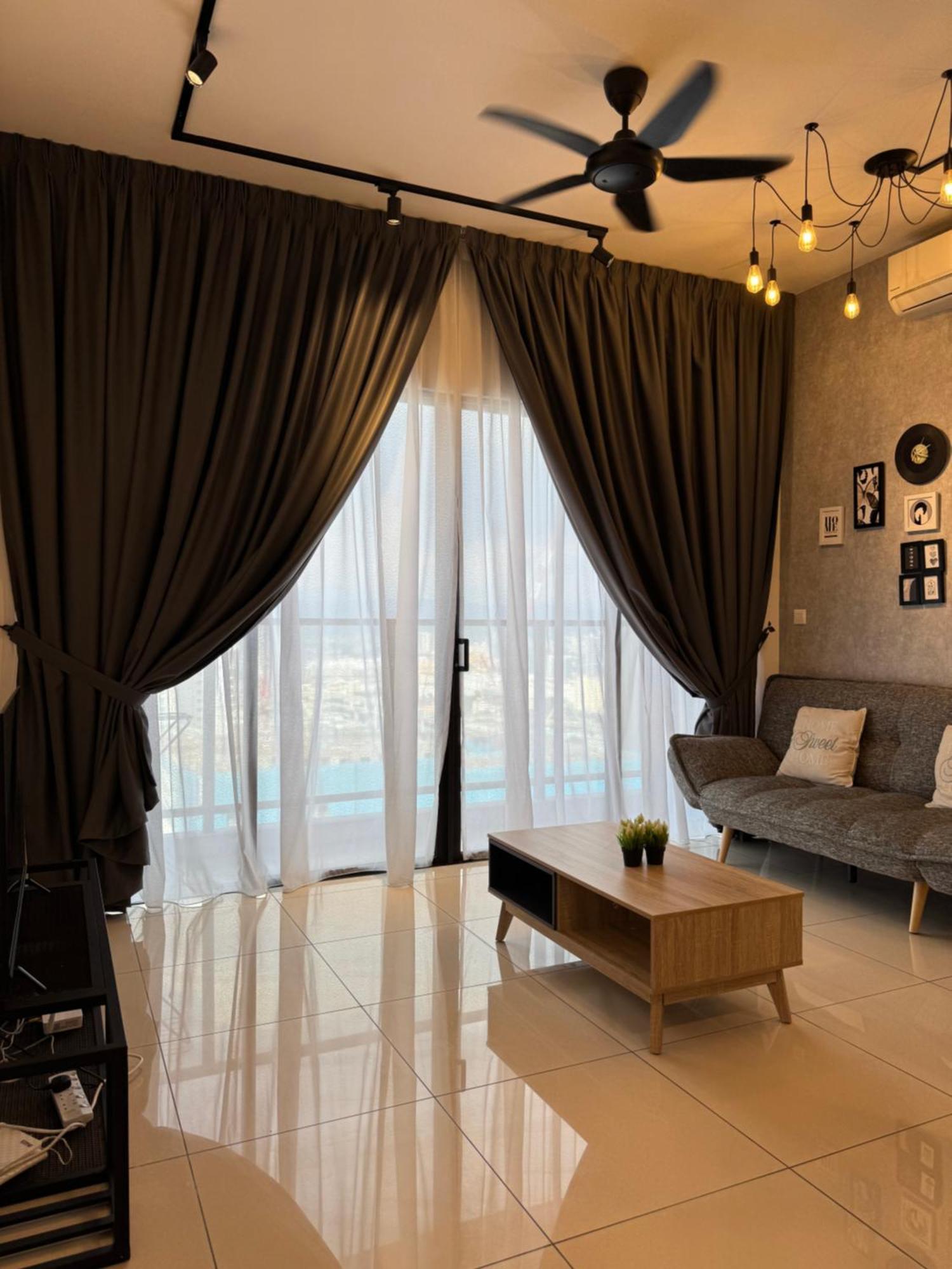 Trion Luxe Service At Klcc *