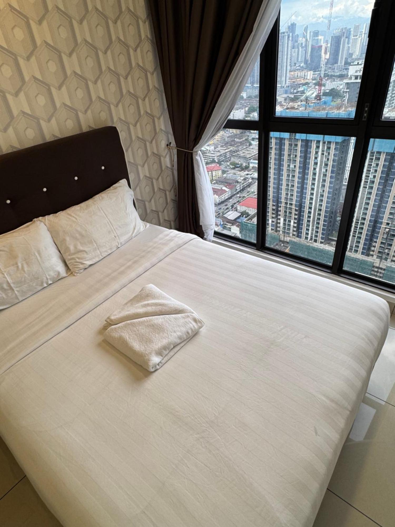 Trion Luxe Service At Klcc