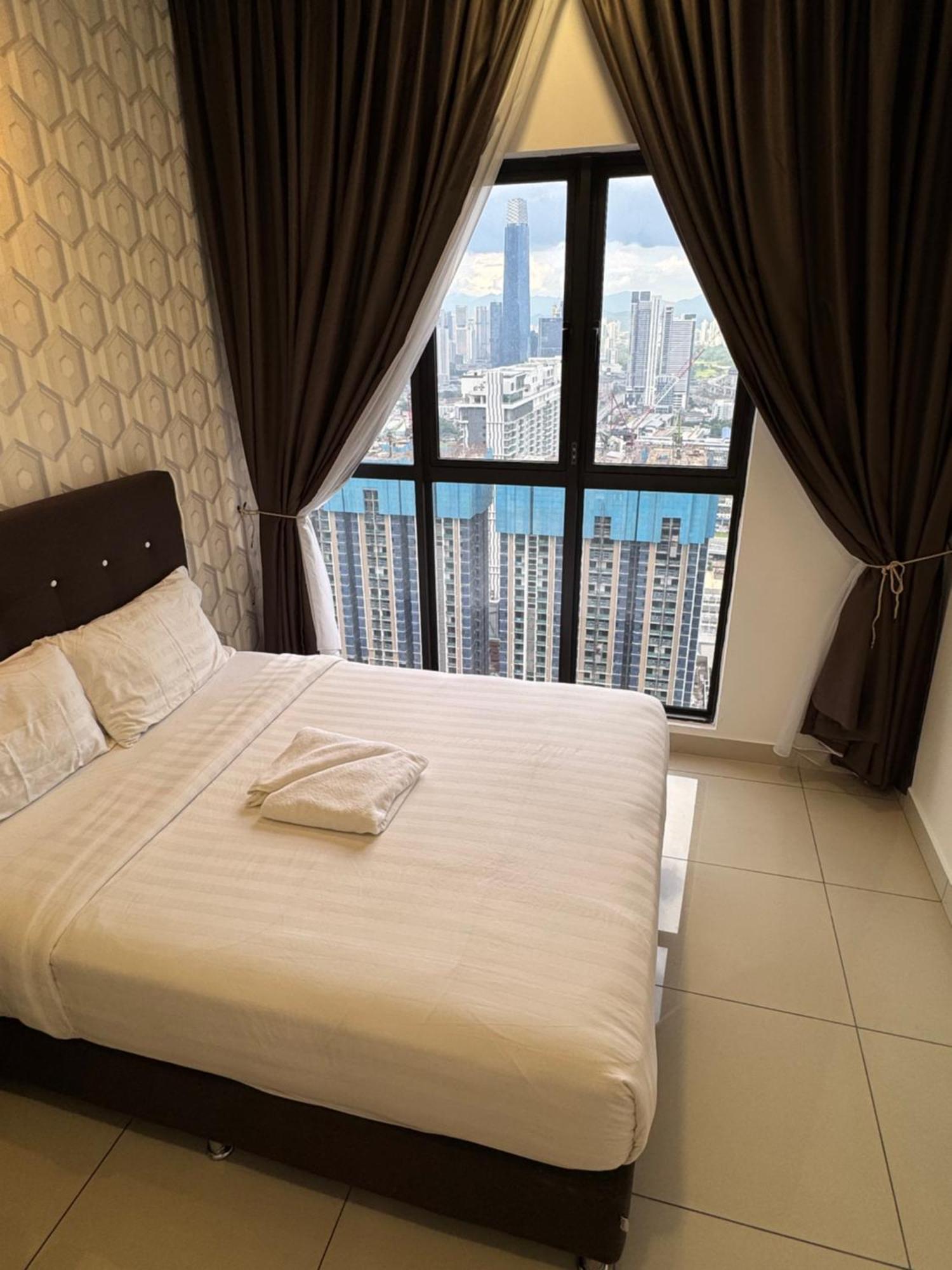 Trion Luxe Service At Klcc Kuala Lumpur