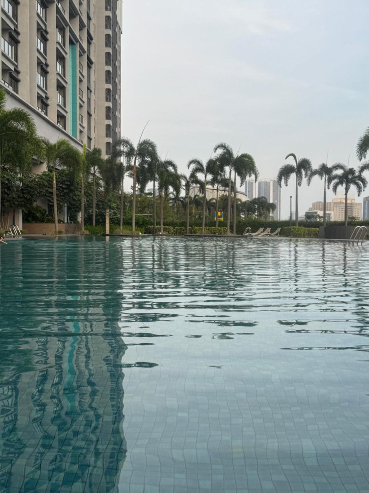 Trion Luxe Service At Klcc Kuala Lumpur